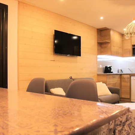 Schuss - Location: Renove Avec Et Cabine, Proche Des Pistes Mae-9028 Val Thorens