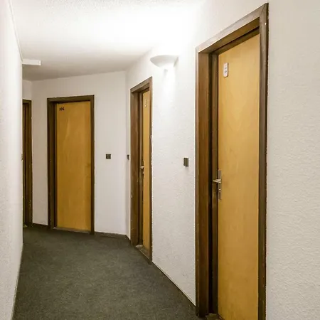 شقة Schuss - Location: Renove Avec Et Cabine, Proche Des Pistes Mae-9028