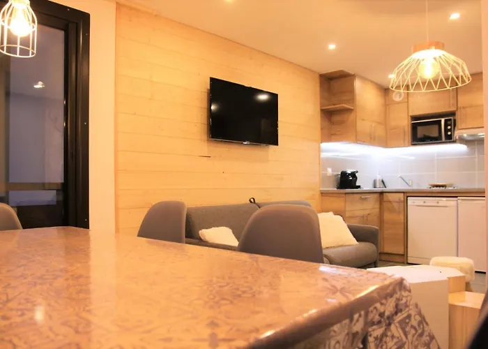 Schuss - Location: Renove Avec Et Cabine, Proche Des Pistes Mae-9028 Val Thorens